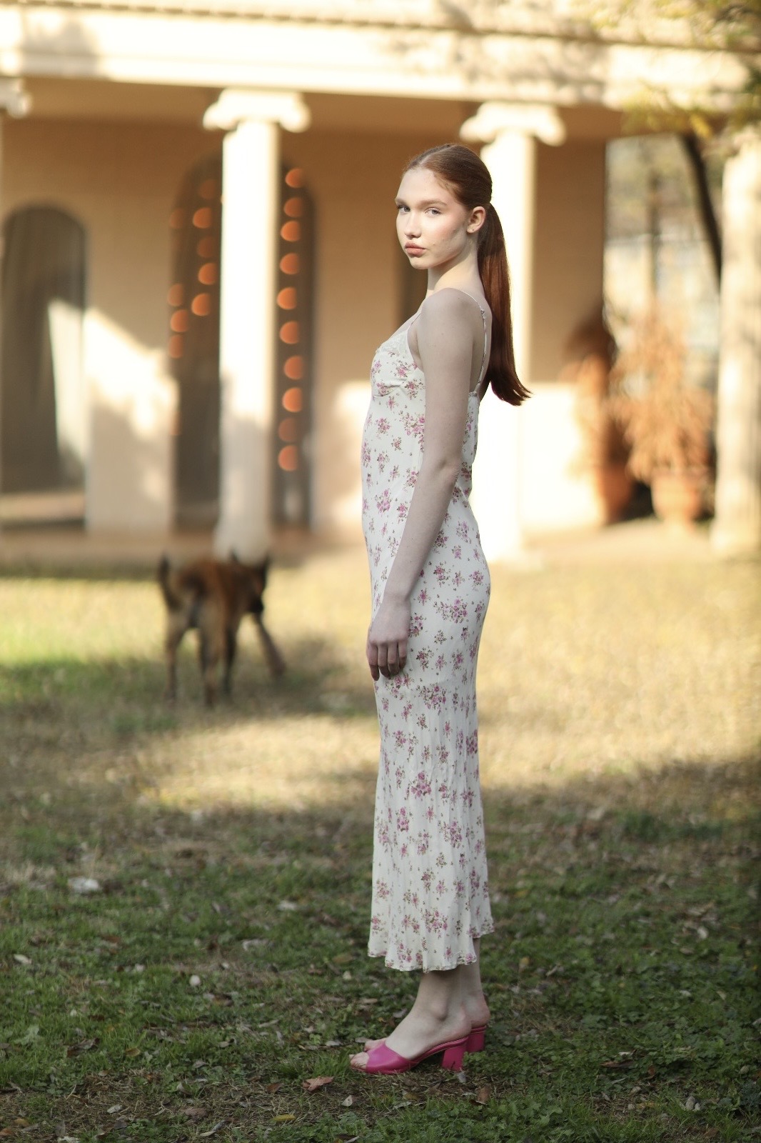 029- Kadın Askılı Uzun Çiçekli Elbise