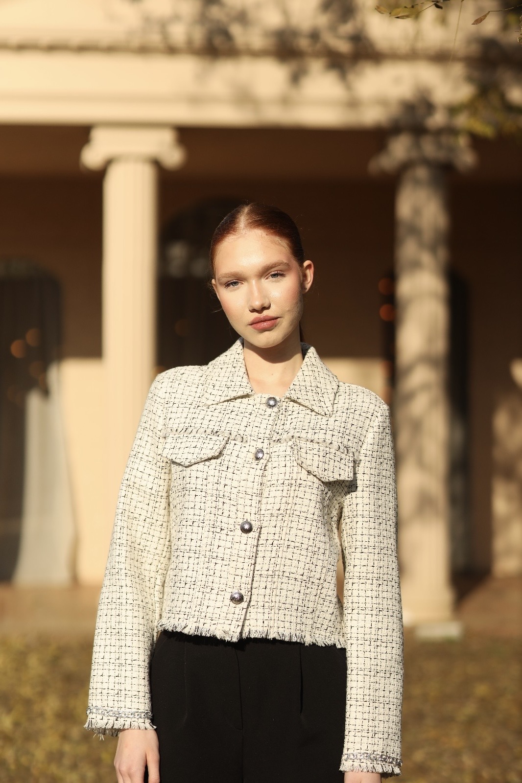 017-Kadın Kol Zincir Detaylı Ceket 