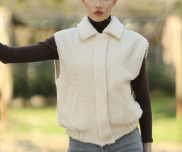 023 - Kadın Pelüş Astarlı Yelek 