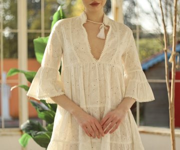 006- Kadın Beyaz Nakışlı Mini Elbise 