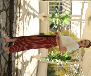 039-Kadın Bel Detaylı Yırtmaçlı Uzun Etek