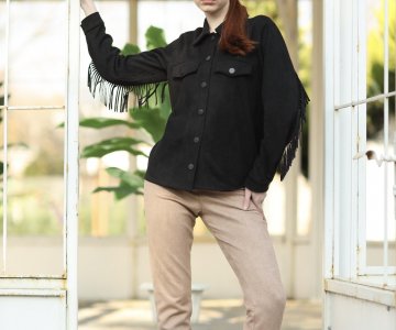 020-Kadın Kolları Püskül Detaylı Süet Gömlek 