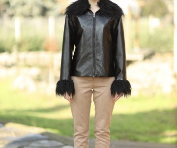 022-Kadın Peluş Kürk Detaylı Parlak Ceket 